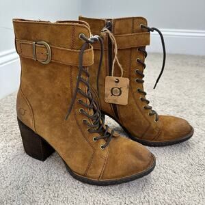 Born Cass Hiking boots In Chestnut NEW Women's 8.5 Suede Heeled Booties